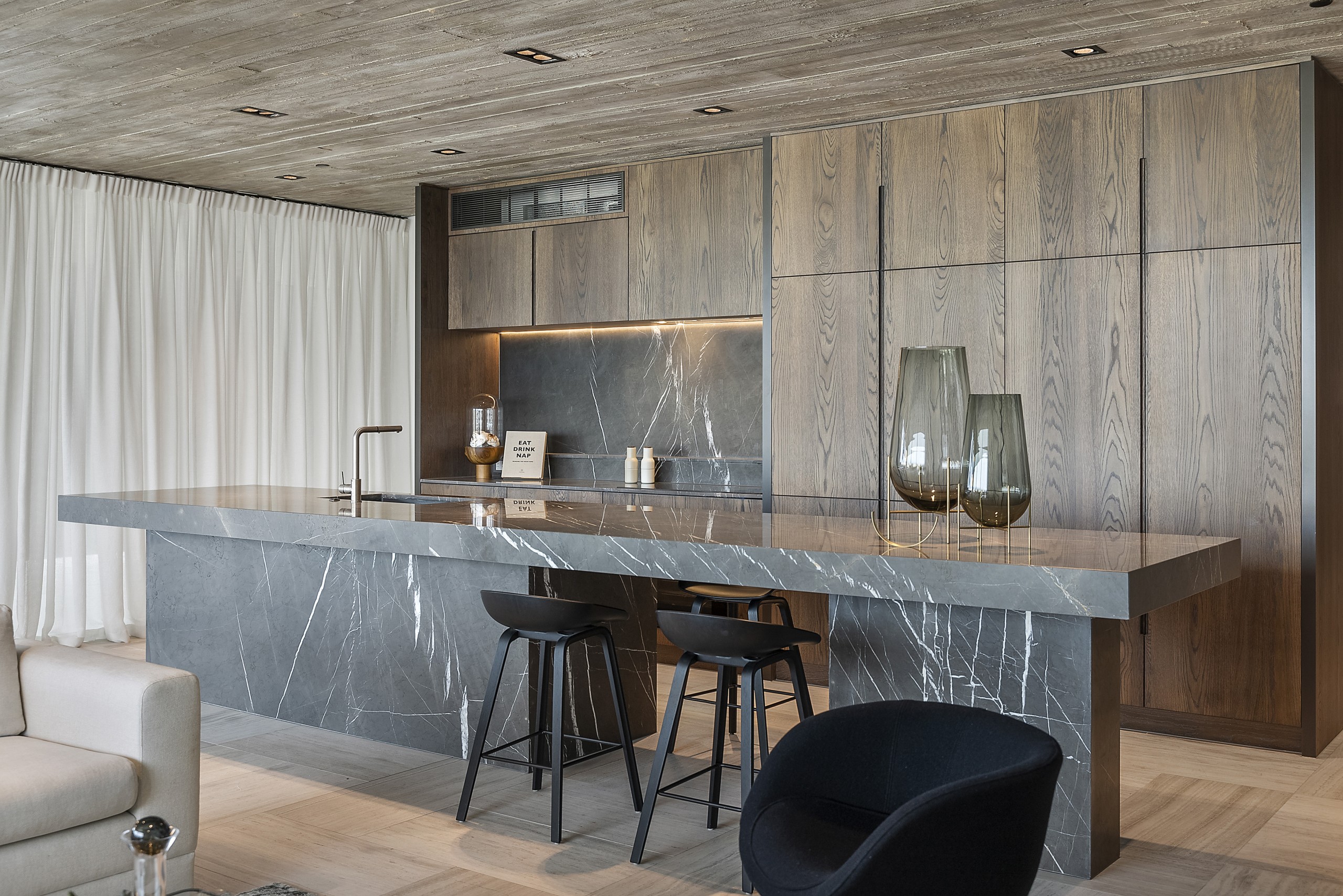 Pietra grey Marble Kitchen island and splashback