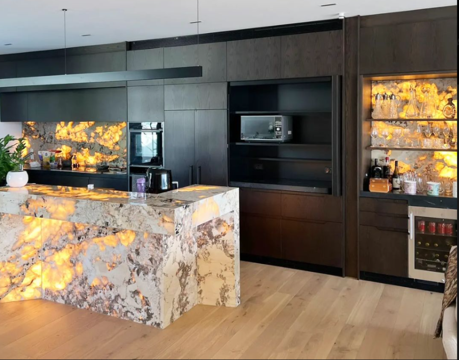 Luminated Patagonia Kitchen