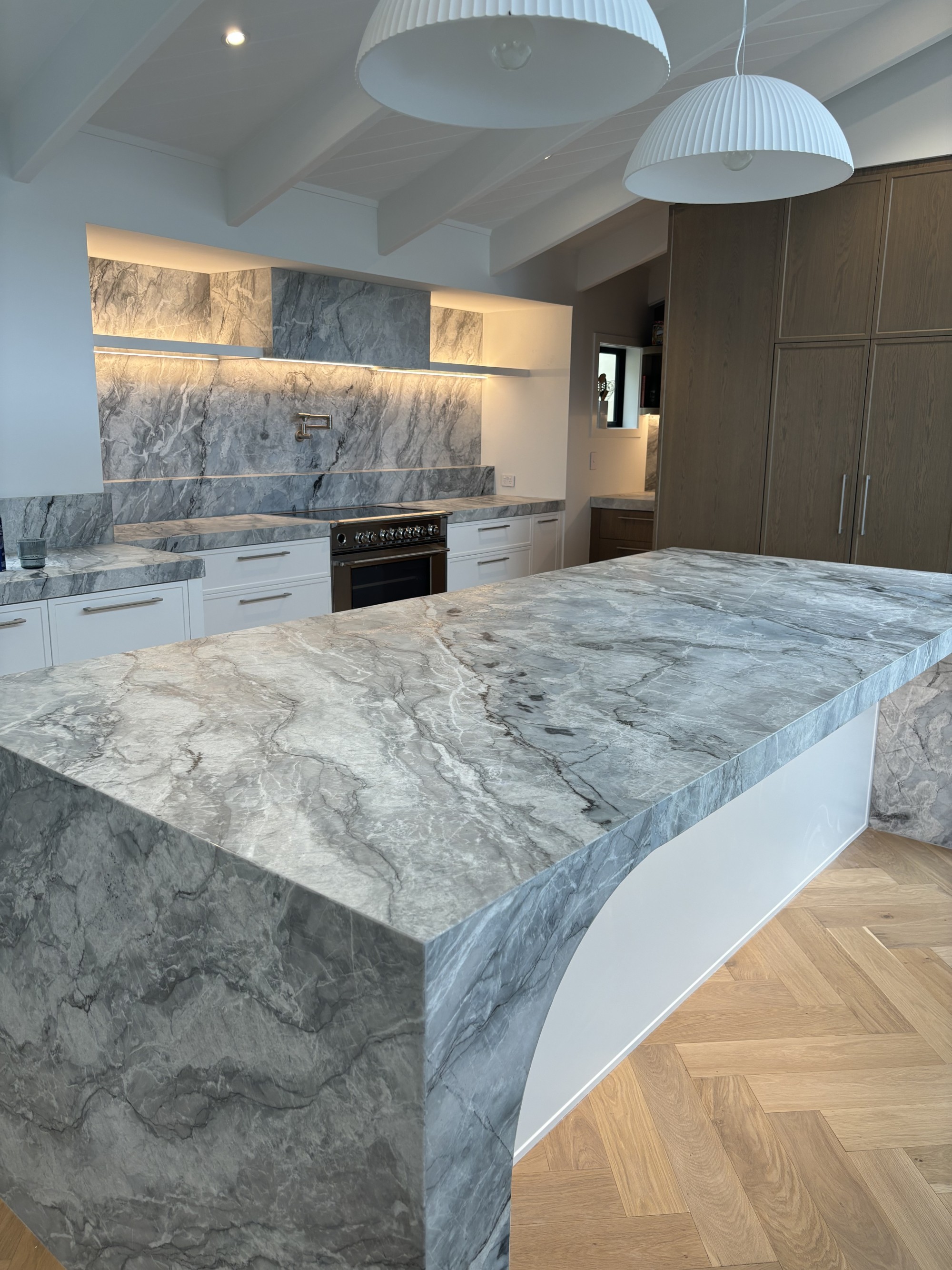Alaska quartzite Kitchen island and splashback