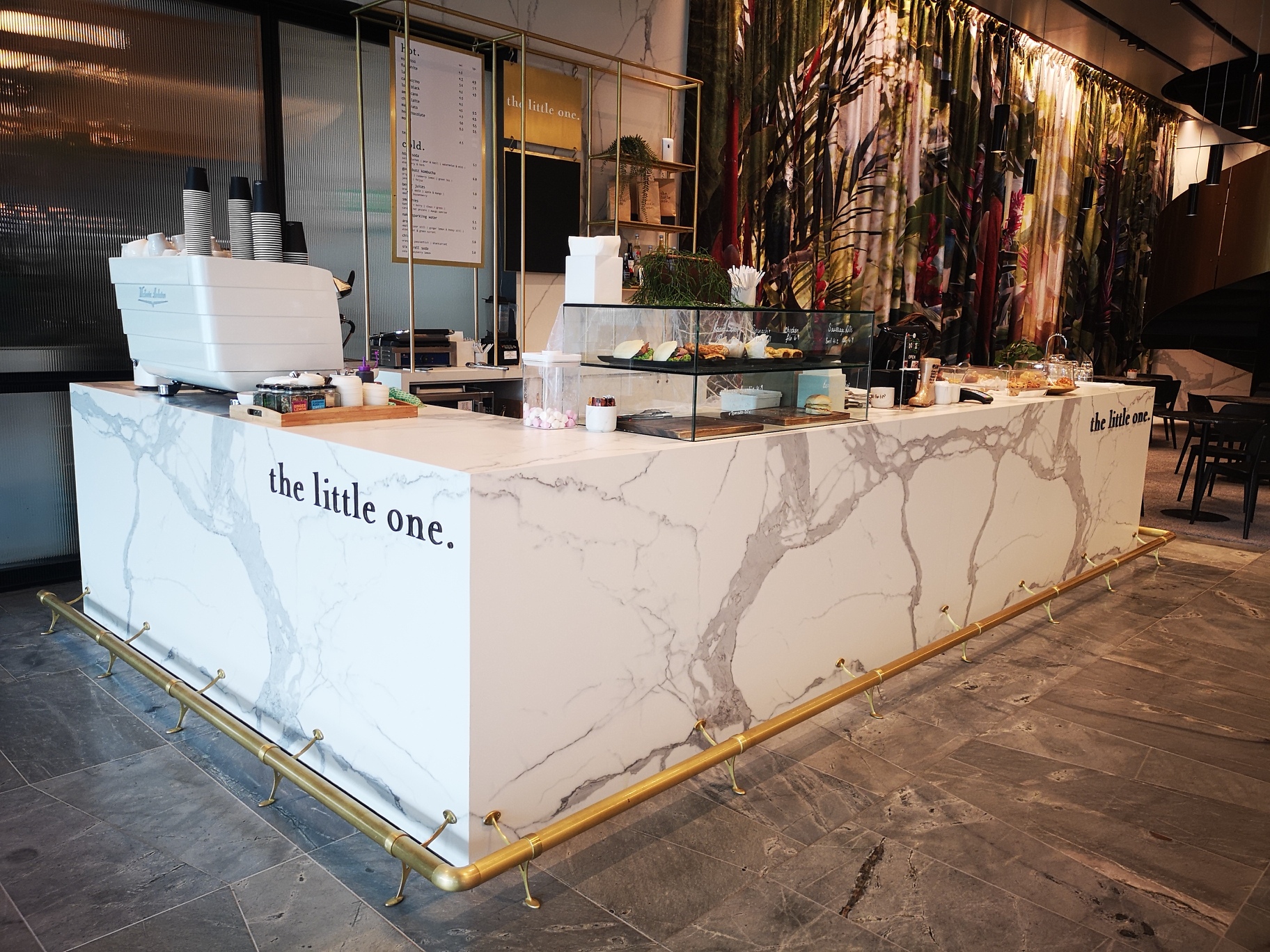 Full shot of Hospitality benchtop
