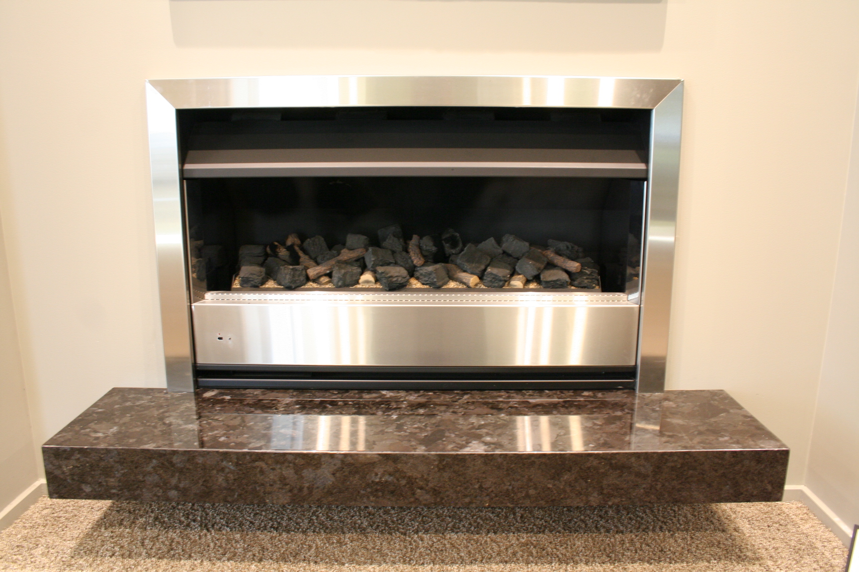 Antique Brown Hearth