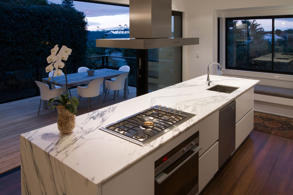 Arabescato Island Top