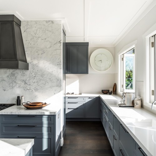 Carrara Gioia marble splashback and island close up 2019
