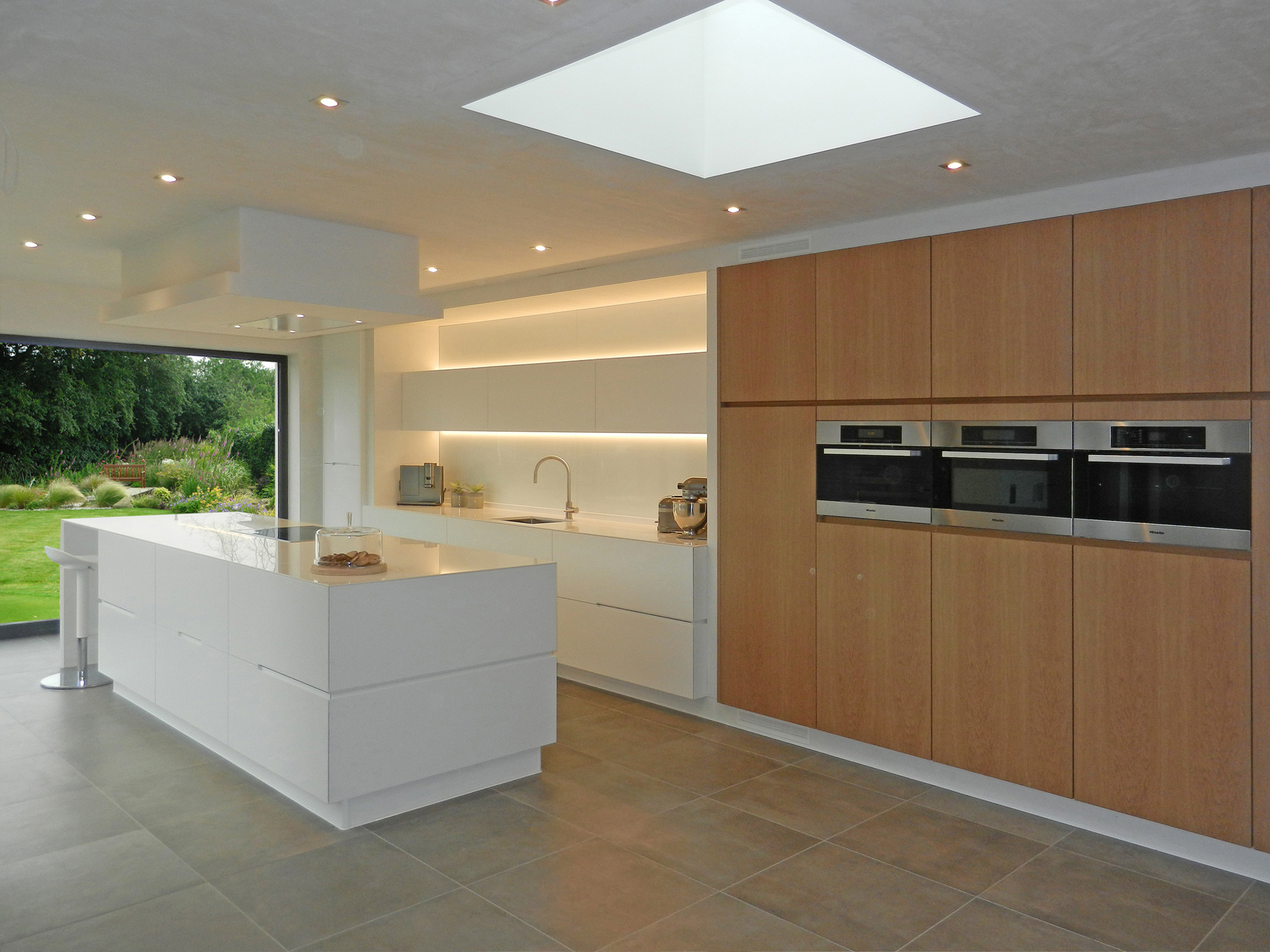 Pure White Diamondstone Kitchen