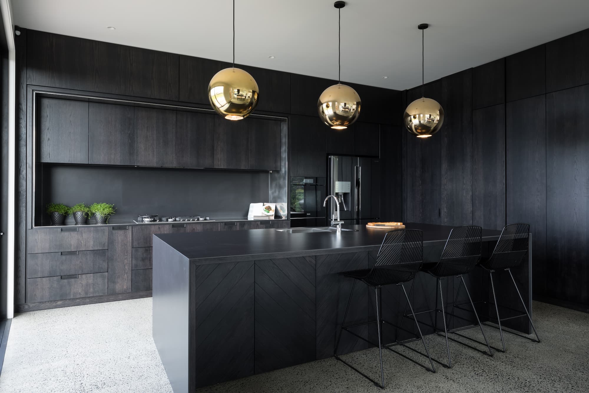 Matt black Florim porcelain kitchen island and benchtop v2