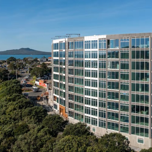 OMANA exterior