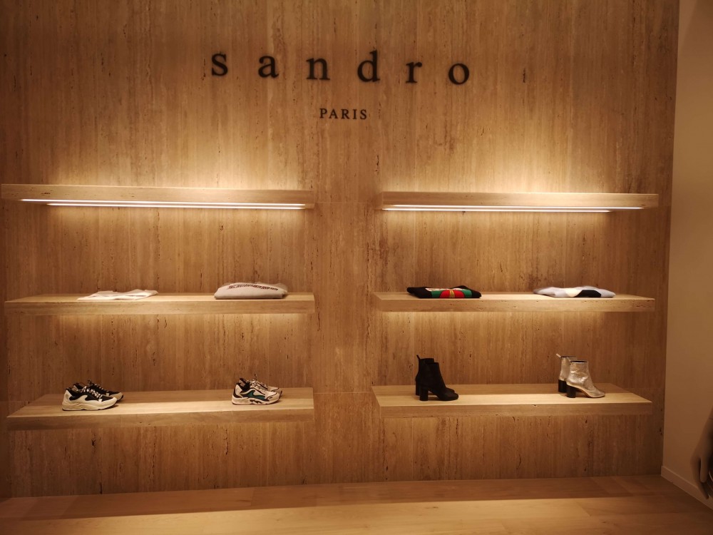 Paris Sandro interior shelving 1