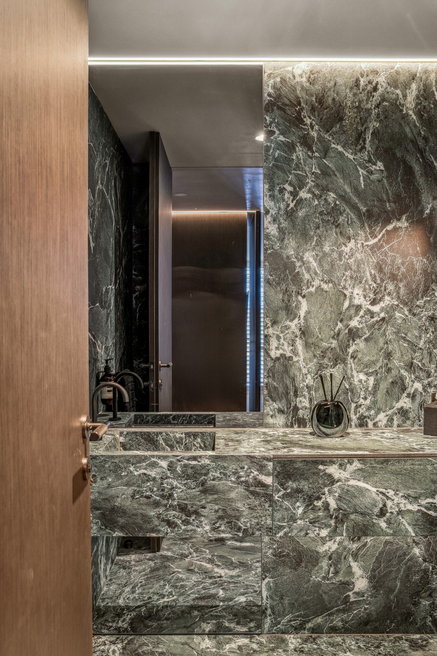 Verdi Alpi marble integrated bathroom vanity benchtop and wash basin